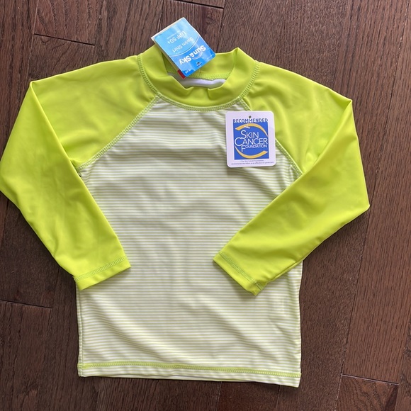 Sun & Sky Green rash guard long sleeve BRIGHT COLORS = SAFER SWIM - Picture 2 of 4
